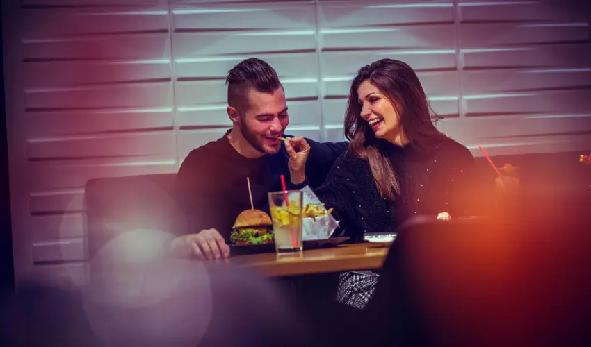 Hotel Viktria Srvr - Nyugdjas kedvezmnyes rak reggelis elltssal (1 jtl)