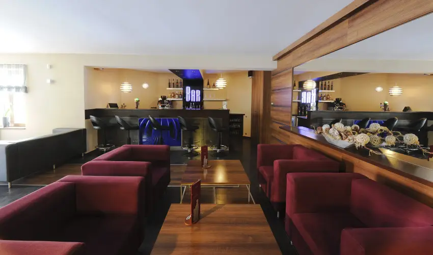 Hotel Villa V�lgy Eger - Szoba�rak f�lpanzi�s ell�t�ssal (min. 7 �j)