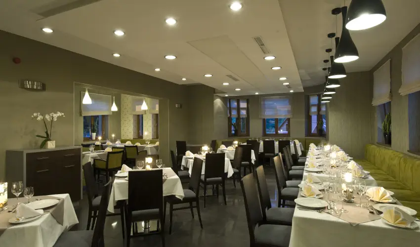 Hotel Villa V�lgy Eger - Szoba�rak f�lpanzi�s ell�t�ssal (min. 7 �j)