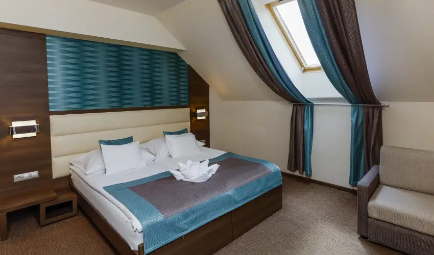 Hotel Villa V�lgy Eger - Szoba�rak f�lpanzi�s ell�t�ssal (min. 7 �j)