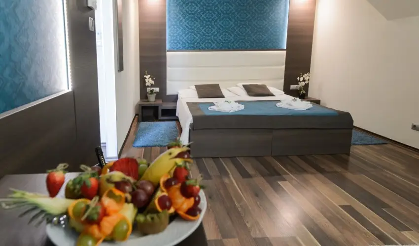 Hotel Villa V�lgy Eger - Szoba�rak f�lpanzi�s ell�t�ssal (min. 7 �j)