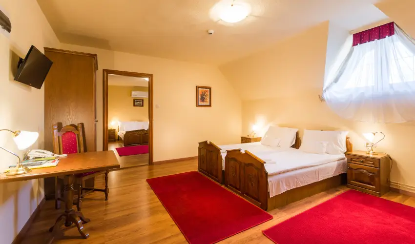 Hotel Vinum Wellness s Konferencia Hotel Kiskrs - Legjobb r (1 jtl)