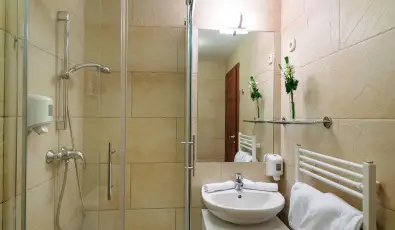 Hotel Yacht Wellness & Business Si�fok