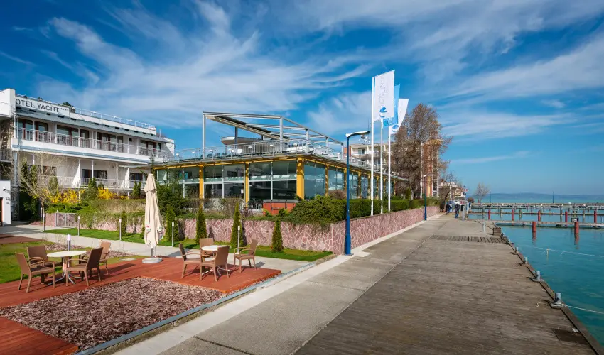 Hotel Yacht Wellness & Business Si�fok - Senior aj�nlat (1 �jt�l)