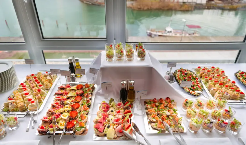 Hotel Yacht Wellness & Business Si�fok - Senior aj�nlat (1 �jt�l)