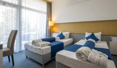 Hotel Yacht Wellness & Business Si�fok