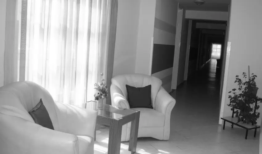 Therm�l Apartmanh�z Kom�rom - Nyugd�jas kedvezm�nyes �rak f�rd�bel�p�vel (1 �jt�l)