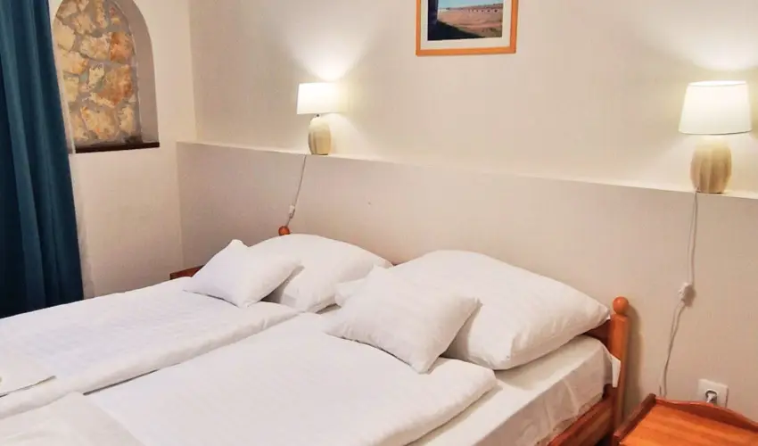 Therm�l Apartmanh�z Kom�rom - Tavaszi �res� (min. 2 �j)