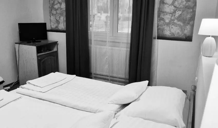 Therm�l Apartmanh�z Kom�rom - Nyugd�jas kedvezm�nyes �rak f�rd�bel�p�vel (1 �jt�l)