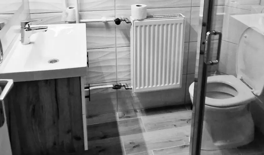 Therm�l Apartmanh�z Kom�rom - Nyugd�jas kedvezm�nyes �rak f�rd�bel�p�vel (1 �jt�l)