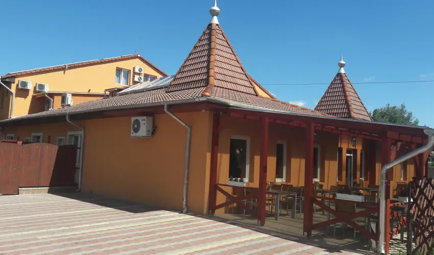 Hungria Panzi Miskolctapolca - Kikapcsolds Miskolctapolcn flpanzival (min. 2 j)