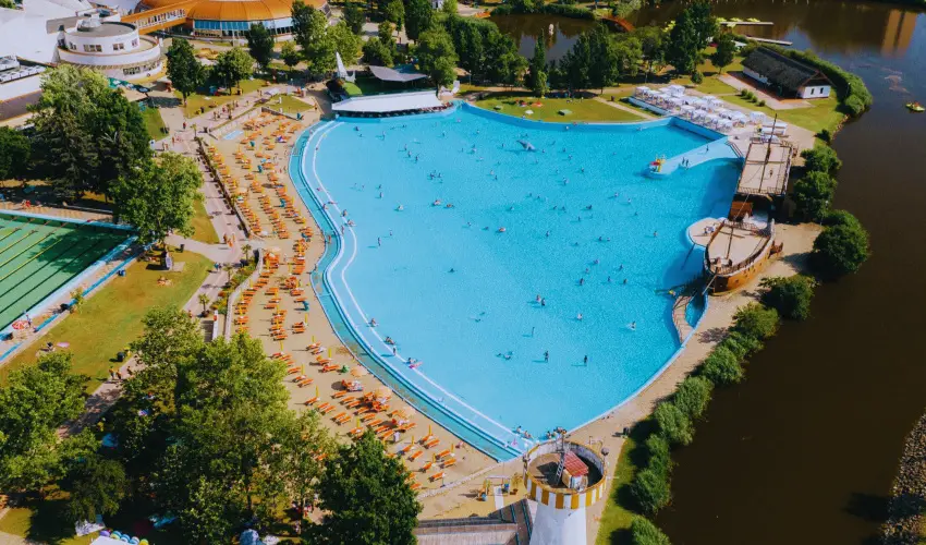 Hungarospa Thermal Hotel Hajdúszoboszló - Prémium nyár fürdőbelépővel (min. 2 éj)