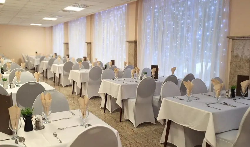 Hungarospa Thermal Hotel Hajdúszoboszló - Prémium nyár fürdőbelépővel (min. 2 éj)