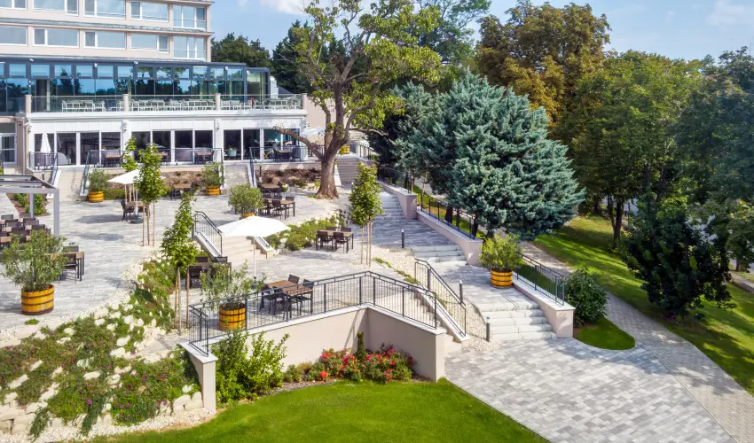 Hunguest Hotel Bl Resort Balatonalmdi - Legjobb r flpanzival (1 jtl)