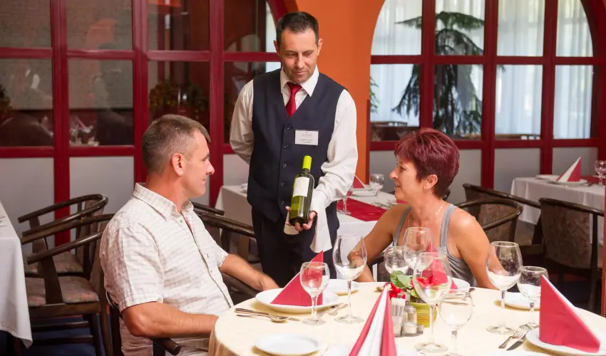 Hotel Nagyerd Debrecen - Diszntoros htvge (min. 2 j)