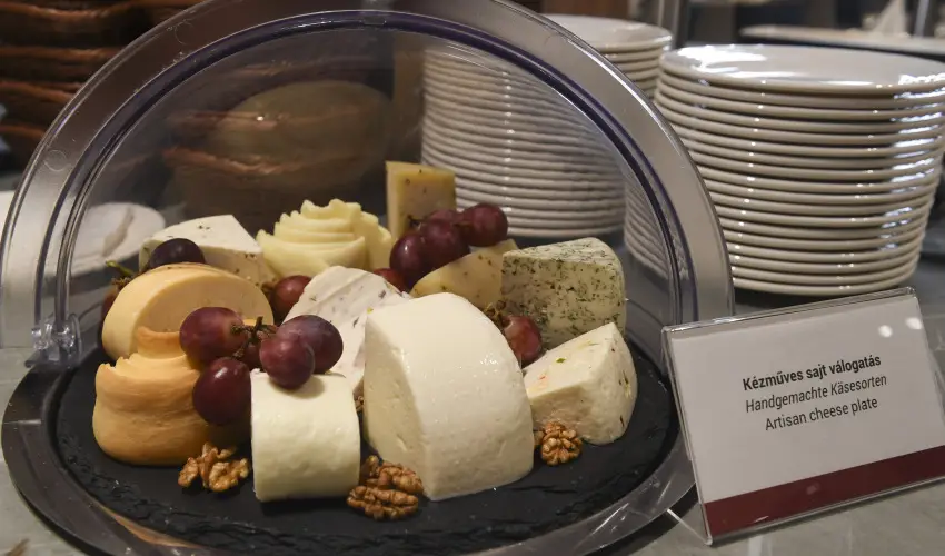 Hunguest Hotel Sóstó Nyíregyháza - Sóstó - Legjobb ár fürdőbelépővel (min. 2 éj)