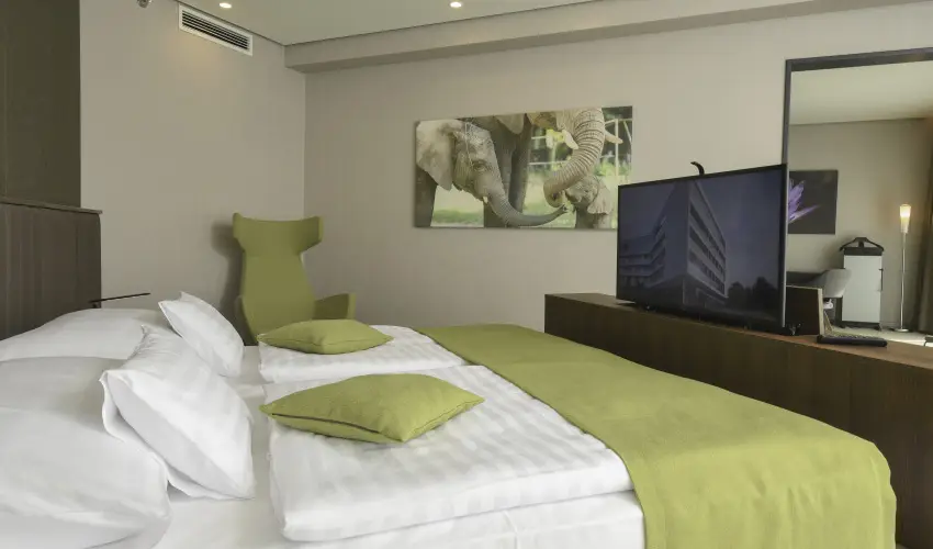 Hunguest Hotel Sóstó Nyíregyháza - Sóstó - Legjobb ár fürdőbelépővel (min. 2 éj)