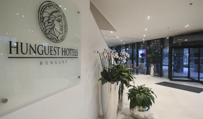 Hunguest Hotel Sóstó Nyíregyháza - Sóstó - Legjobb ár fürdőbelépővel (min. 2 éj)