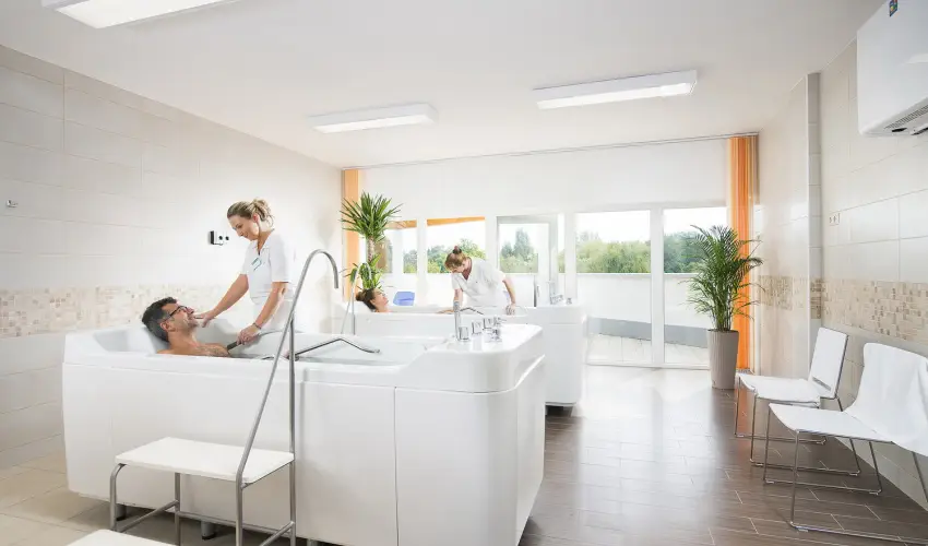 Hunguest Hotel Sóstó Nyíregyháza - Sóstó - Legjobb ár fürdőbelépővel (min. 2 éj)