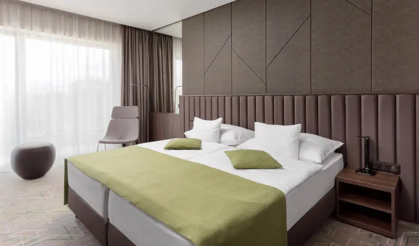 Hunguest Hotel Sóstó Nyíregyháza - Sóstó - Legjobb ár fürdőbelépővel (min. 2 éj)