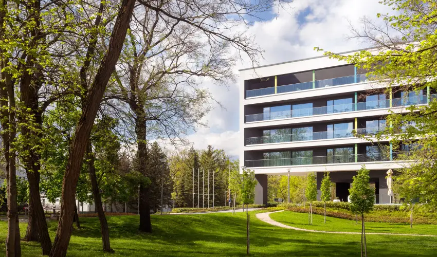 Hunguest Hotel Sóstó Nyíregyháza - Sóstó - Legjobb ár fürdőbelépővel (min. 2 éj)