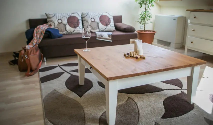 Imola Udvarhz Eger - Nyugdjas kedvezmnyes rak reggelis elltssal (1 jtl)