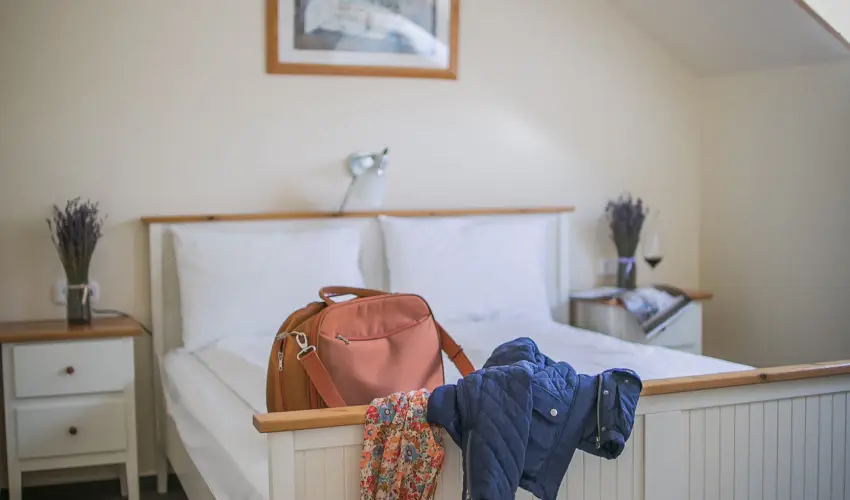 Imola Udvarhz Eger - Nyugdjas kedvezmnyes rak reggelis elltssal (1 jtl)