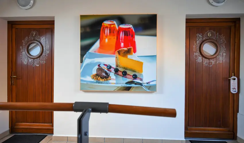 Imola Udvarhz Eger - Nyugdjas kedvezmnyes rak reggelis elltssal (1 jtl)