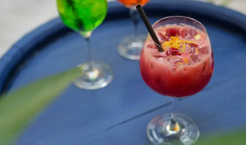 Imola Udvarhz Eger - Nyugdjas kedvezmnyes rak reggelis elltssal (1 jtl)