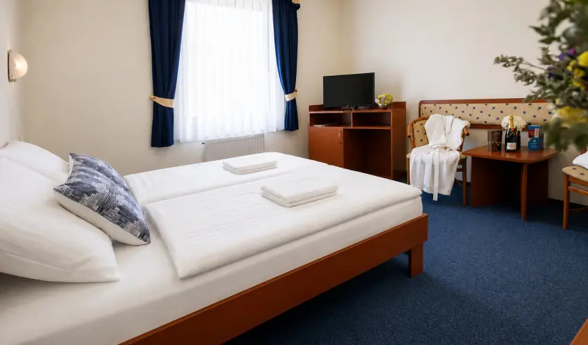 Hotel Imperial Gy�gysz�ll� Kisk�r�s - Relax Csomag (min. 2 �j)