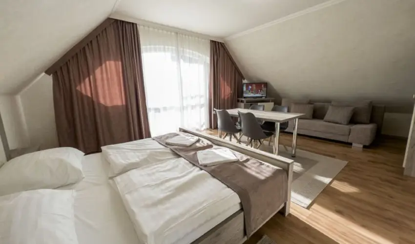 Járja Panzió Hajdúszoboszló - Nyugdíjas kedvezményes árak (1 éjtől)