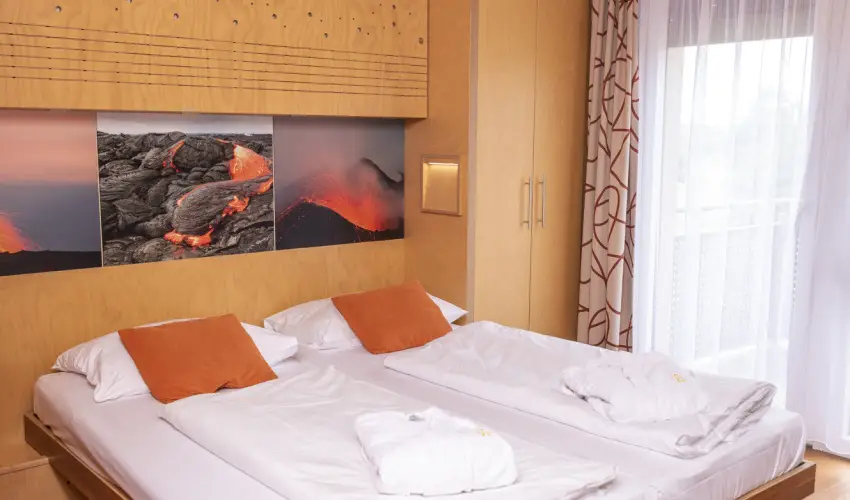 Vulkán Wellness Hotel és Kemping Celldömölk - Nyugdíjas kedvezményes ár félpanzióval, fürdőhasználattal (min. 4 éj)