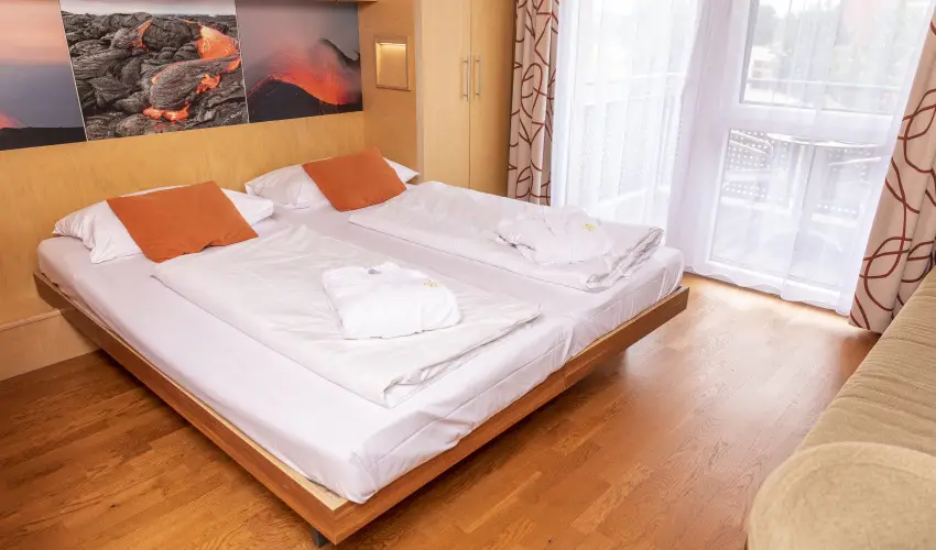 Vulkán Wellness Hotel és Kemping Celldömölk - Nyugdíjas kedvezményes ár félpanzióval, fürdőhasználattal (min. 4 éj)