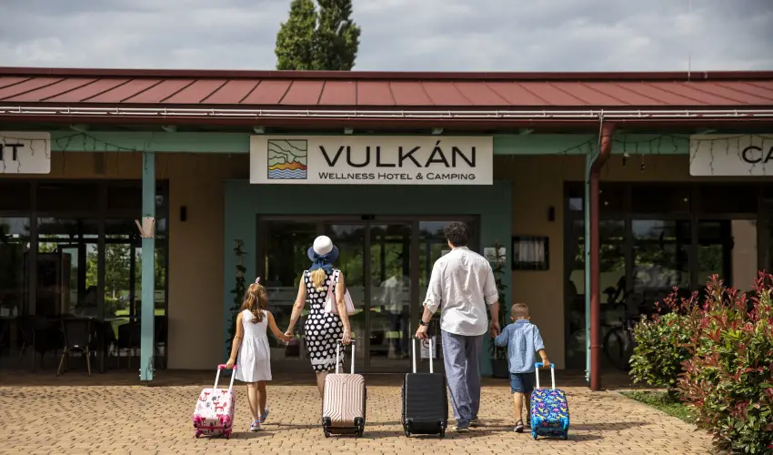 Vulkán Wellness Hotel és Kemping Celldömölk - Nyugdíjas kedvezményes ár félpanzióval, fürdőhasználattal (min. 4 éj)