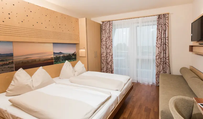 Vulkán Wellness Hotel és Kemping Celldömölk - Nyugdíjas kedvezményes ár félpanzióval, fürdőhasználattal (min. 4 éj)