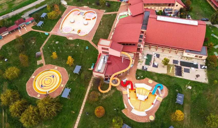 Vulkán Wellness Hotel és Kemping Celldömölk - Nyugdíjas kedvezményes ár félpanzióval, fürdőhasználattal (min. 4 éj)