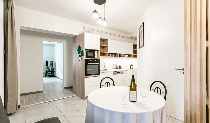 Kaktusz City Apartman H�v�z - F�rd�bel�p�s aj�nlat (min. 2 �j)