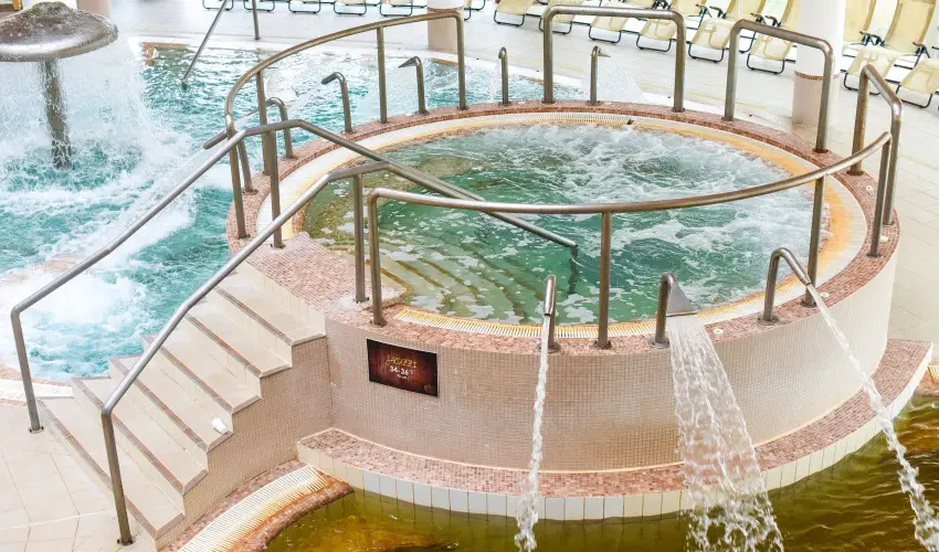 Hotel Kamilla Balmazjvros - Wellness a Kamillban frdbelpvel (min. 2 j)