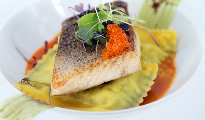 Krolyi Kastly Hotel & Restaurant  Fehrvrcsurg - Kedvezmnyes szobar flpanzival (min. 2 j)