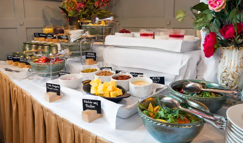 Krolyi Kastly Hotel & Restaurant  Fehrvrcsurg - Kedvezmnyes szobar flpanzival (min. 2 j)