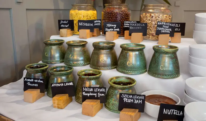 Krolyi Kastly Hotel & Restaurant  Fehrvrcsurg - Kedvezmnyes szobar flpanzival (min. 2 j)