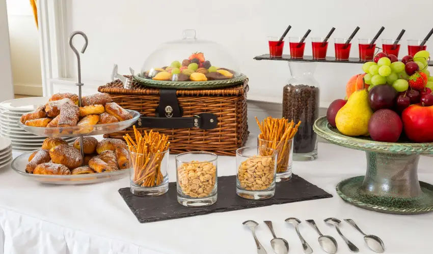 Krolyi Kastly Hotel & Restaurant  Fehrvrcsurg - Kedvezmnyes szobar flpanzival (min. 2 j)