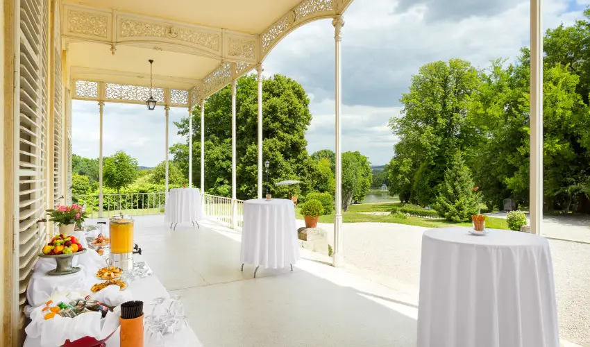 Krolyi Kastly Hotel & Restaurant  Fehrvrcsurg - Kedvezmnyes szobar flpanzival (min. 2 j)