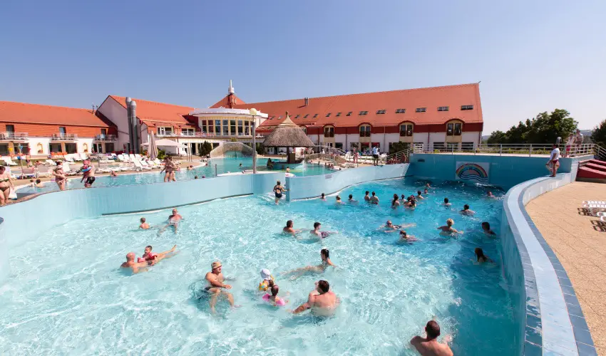 Kehida Termál Resort & Spa Kehidakustány - Kedvező ajánlat fürdőbelépővel (min. 2 éj)