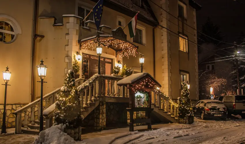 Kikelet Club Hotel Miskolctapolca - Kedvezm�nyes reggelis aj�nlat el�refizet�ssel (1 �jt�l)