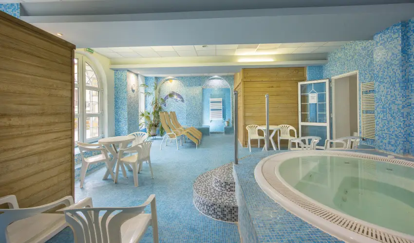 Kikelet Club Hotel Miskolctapolca - Kedvezm�nyes reggelis aj�nlat el�refizet�ssel (1 �jt�l)