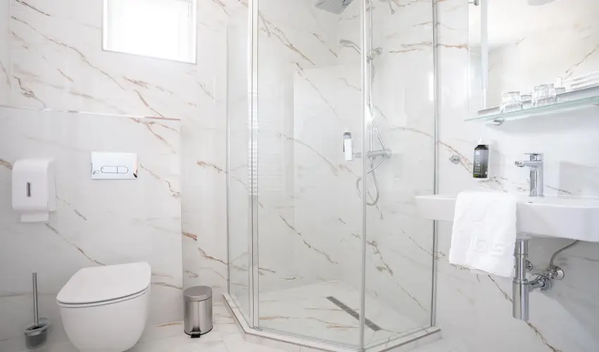 Kikelet Club Hotel Miskolctapolca - Kedvezm�nyes reggelis aj�nlat el�refizet�ssel (1 �jt�l)