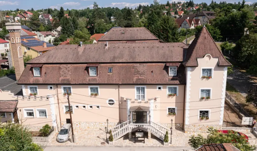 Kikelet Club Hotel Miskolctapolca - Kedvezm�nyes reggelis aj�nlat el�refizet�ssel (1 �jt�l)