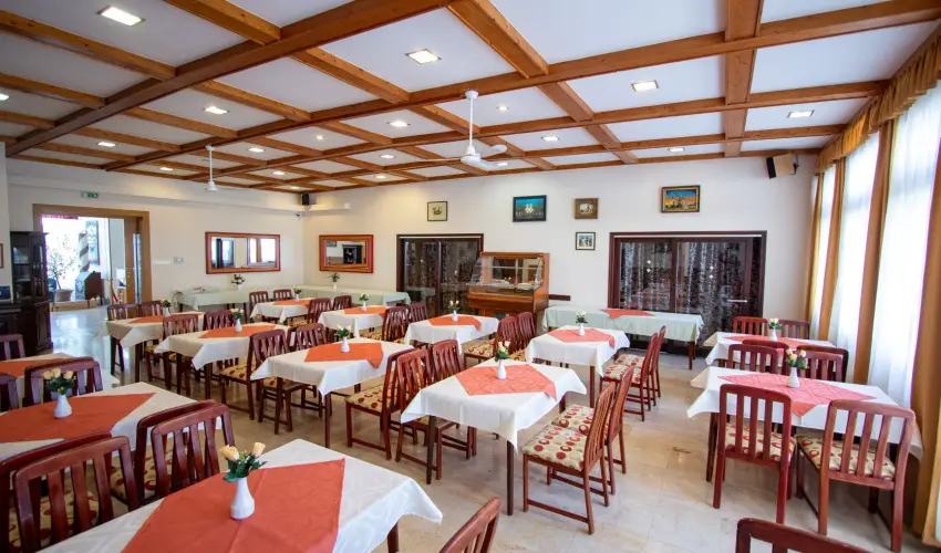 Komfort Hotel Platn Harkny - Komfort kikapcsolds flpanzis elltssal (min. 3 j)