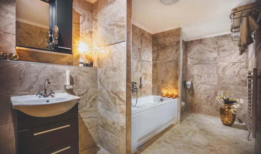 Koml Hotel Gyula - Szlls reggelivel s vacsorval, Vrfrd belpvel (min. 2 j)